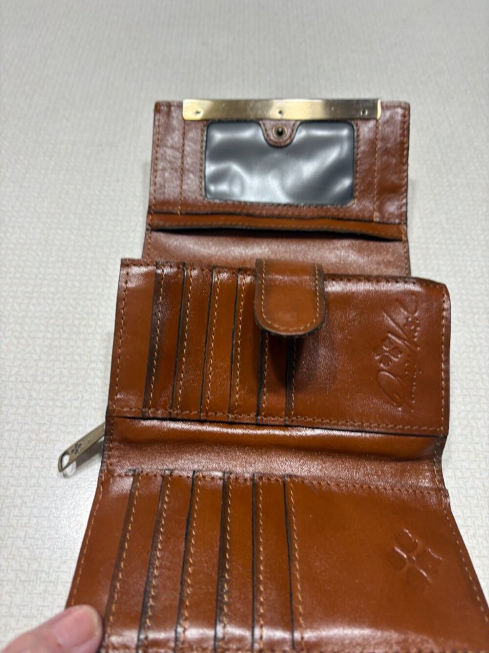 Like New Patricia Nash Satchel/Crossbody and Wallet Set in Metallic Python Tan - Picture 11 of 15